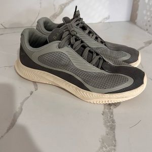 Rad Global One shoes